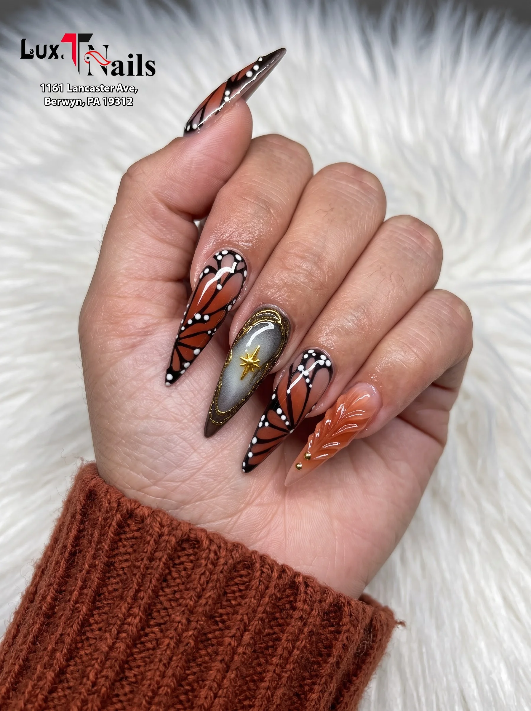  Lux.T Nails